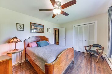 קוטג'' Charming Lake Pistakee Home W/ Kayaks & Patio!