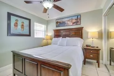 کلبه Hollywood Apartment, 5 Mi To Hard Rock Stadium!