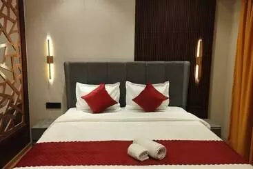 Hotel Loft Studios Noida