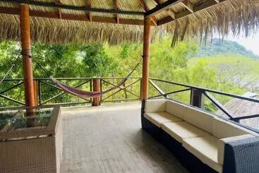 Hotelli Ranchos De Chalia Panama