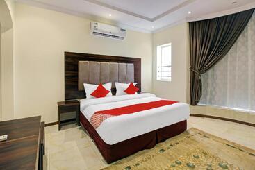 ホテル Oyo 586 Al Tamayoz Al Raqi Hira