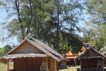 酒店 วารินทร์ วิลเลจ