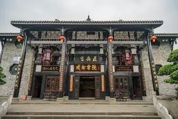 Vienna Hotel Chengdu North Railway Station North Square Wukuaishi Metro Station