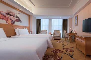 Vienna Hotel Henan Luoyang Jiudu Road Wanda