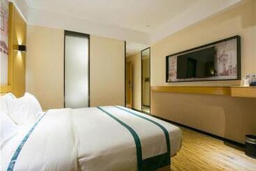 Hotel City Comfort Inn Dongguan Xiping Metro Station
