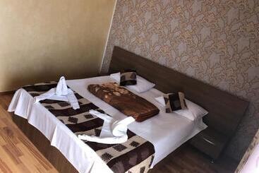 Pensionat Casa Yva Black Sea