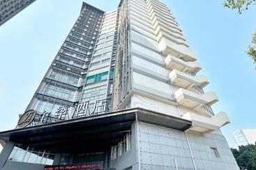 Ji Hotel Shanghai Stadium