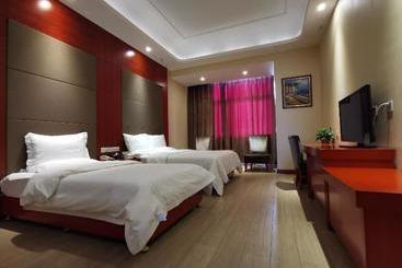 Hotel Starway Wuhai Xinhua Street