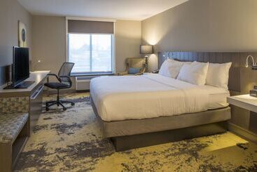 Отель Hilton Garden Inn Pittsburgh Airport