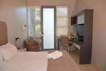 آپارتمان‌های توریست‌ها Be Still Accommodation