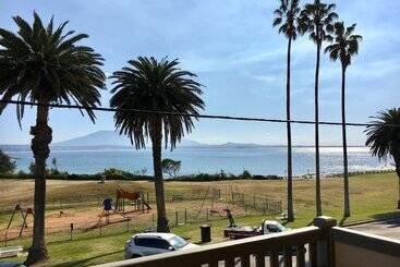 فندق Bermagui Beach