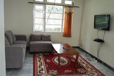 관광객 아파트 Villa Tamie Bumi Ciherang