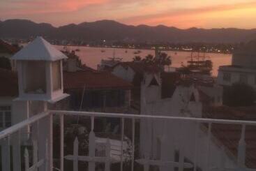 آپارتمان 8 Oda Boutique Homes