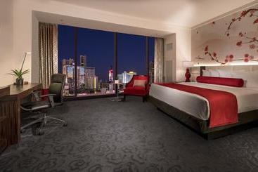 אתר נופש Lucky Dragon