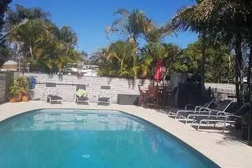 Sunseeker Motel