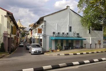 Albergue Always Growing 79 Guesthouse