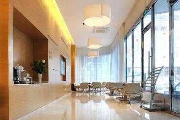 All Seasons Hotel Tianjin Binjiang Avenue Branch