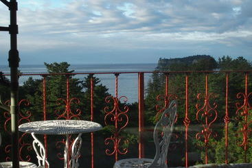 Hotel Black Rose House