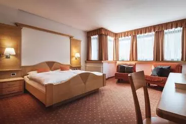 Berghotel Majarei