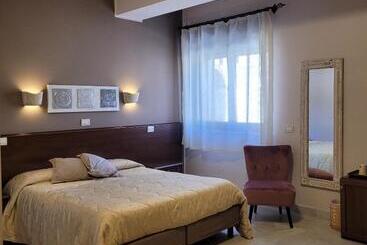 酒店 Domus Romulea