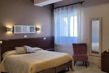 Hotel Domus Romulea