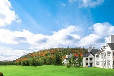 リゾートホテル Hilton Grand Vacations Club Tremblant Canada