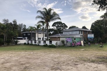 شقق خاصة سياحية The Lodge Broulee