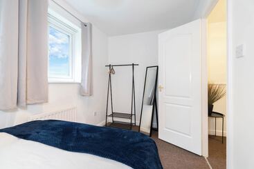 Rezidans 2 Bed House In Digbeth/parking/families/contractor