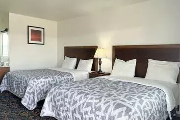 The Hilltop Motel & Rv Sites   Selby, Sd   Hwy 12, Hwy 83