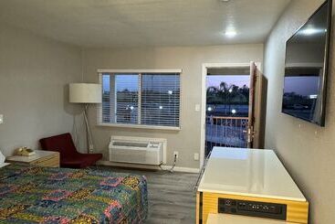 Отель Pacific Express Inn