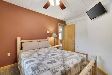 별장 Lake View Chalet By Avantstay Lake Access + Deck