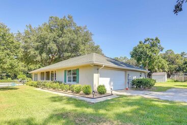 Landhus Ocala Retreat, 2 Mi To World Equestrian Center!