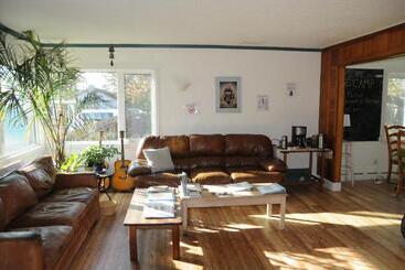 Base Camp Anchorage Hostel