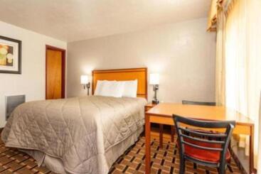 בית מלון כפרי Anchor Bay Inn Near Winchester Bay