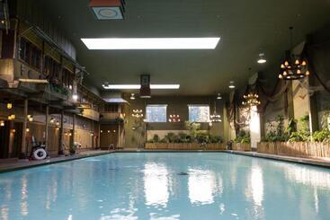 فندق Mcmenamins Anderson School