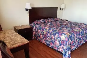 モーテル Luxury Inn & Rv Park