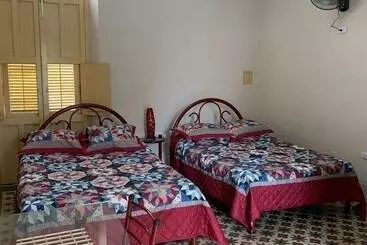 Majatalo Hostal Enara