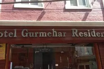 Bed & Breakfast Gurmehar Grand Near Golden Temple