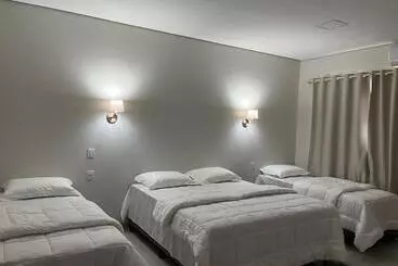 ユースホステル Pousada Vilhena