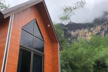 Bed and Breakfast Cool Pool Bungalow