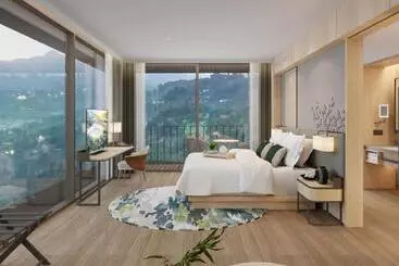 Szálloda The Suites By Royal Tulip Gunung Geulis Resort & Golf