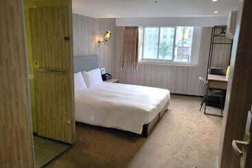 Hotel Airline Inn Ximen