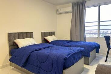 هتل کپسول The Castle View