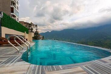Hotel Fansipan View
