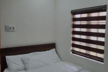 펜션 Tn Home   Huế