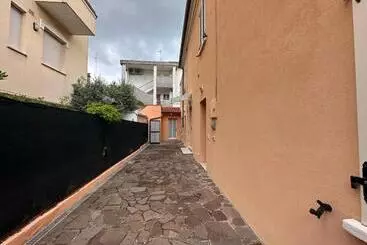 هتل آپارتمان Rimini Beach Residence 200 Mt Dal Mare   Il Lupo Affitta