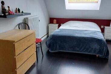 Bed and Breakfast Chambre Privative Proche Versailles, Avec Petit Déjeuner