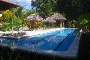 민박 Bluff Beach Retreat