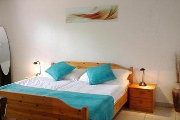 Bed and Breakfast Hôtel Gîte Rural à 3 Km De Delémont