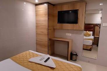 Hotel Sai Suites Dadar